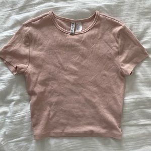 h and m pink crop top